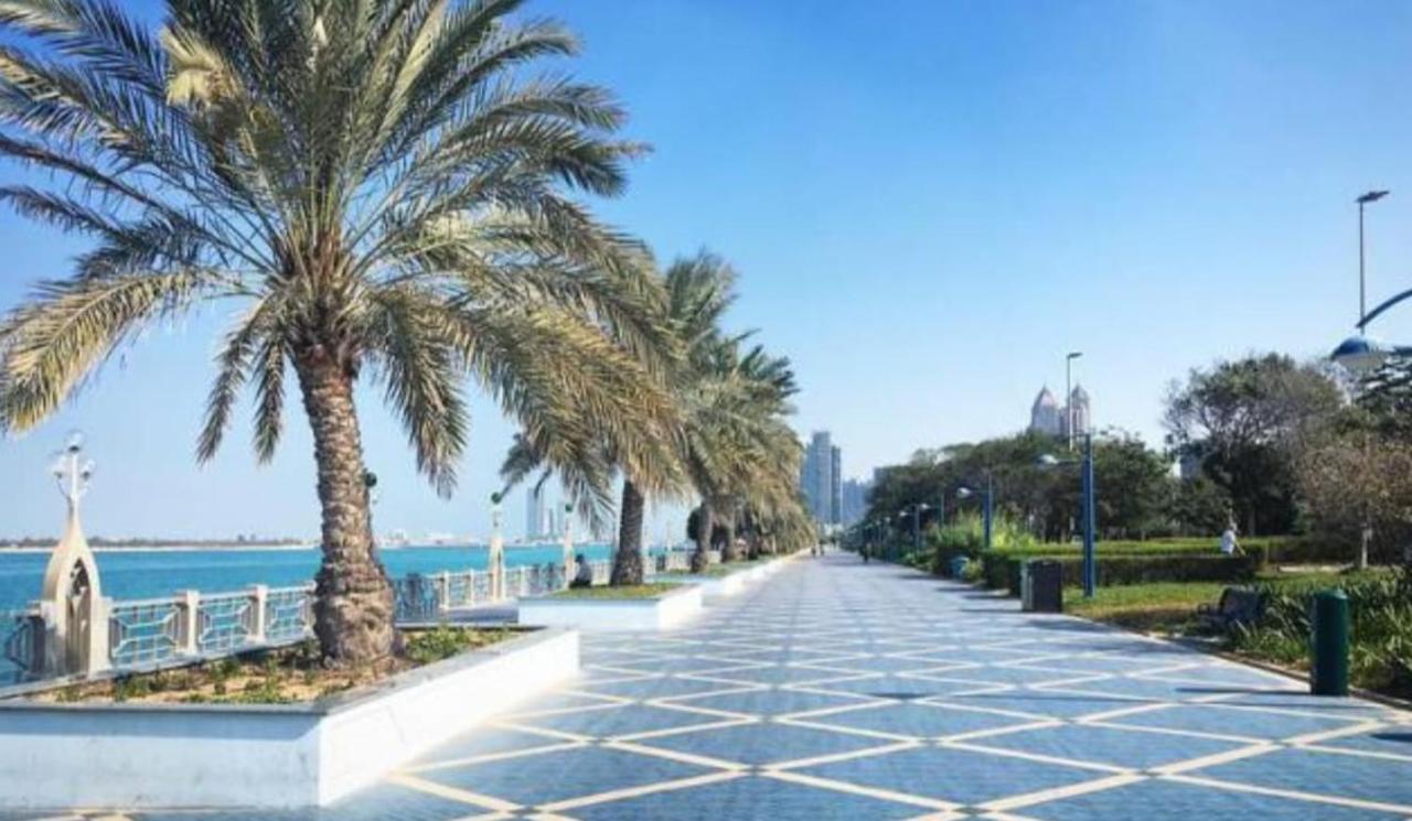 Appartamento Abu Dhabi Center - For Elites Esterno foto